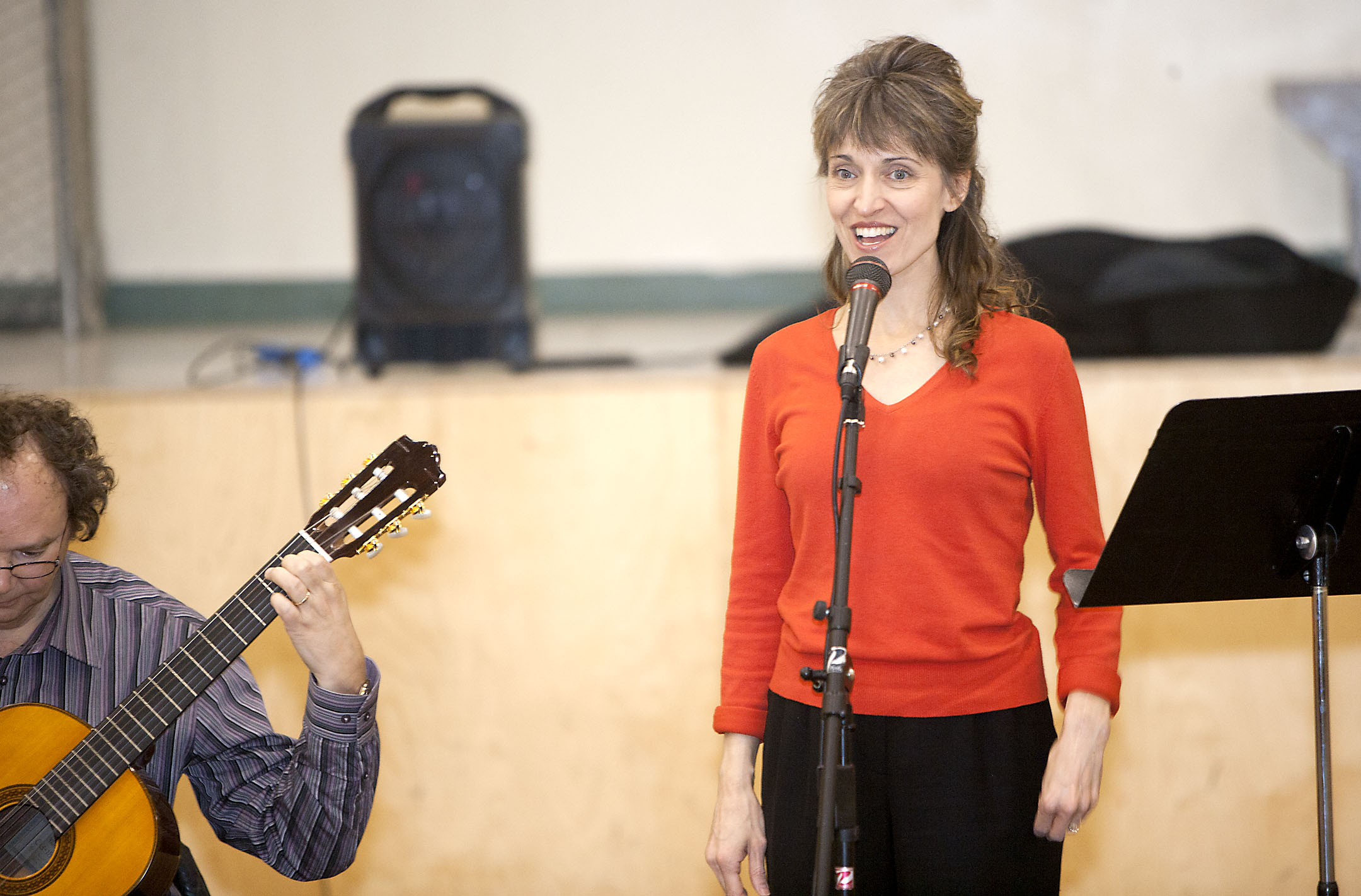 Spectacle pour enfants avec Hélène Gosselin, Fort Smith, 2011